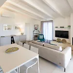 Villa Azulea *