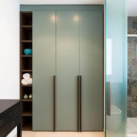 Azulea Villa *